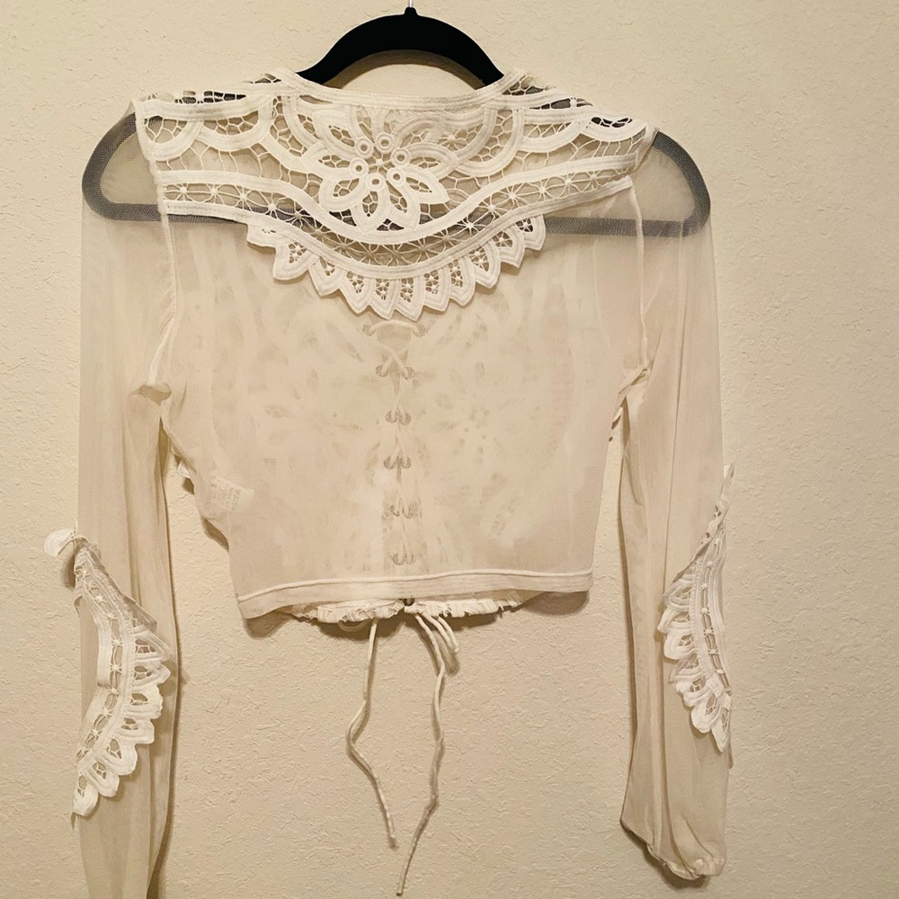 Vintage Lace and MeshTie up Top/Over-jacket Size Small.  Boho and Feminine, EUC - Picture 8 of 16